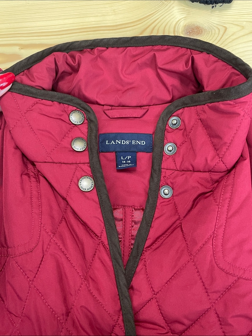 Lands’ End Cranberry Red Diamond Quilted Barn Jacket, Dark Brown Trim - Size L - Picture 5 of 16